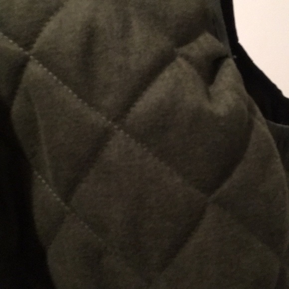 Army green quilted vest - Picture 2 of 2